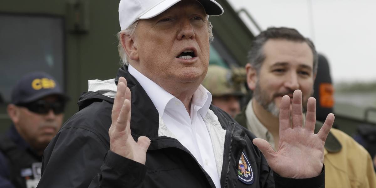 Trump contempla cambios en visas tipo H1-B