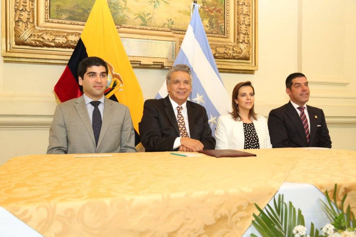 Posesión de Raúl Ledesma