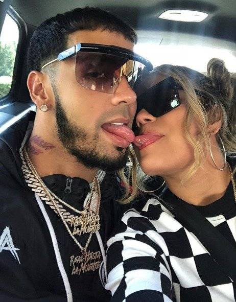 Karol G y su novio Anuel AA