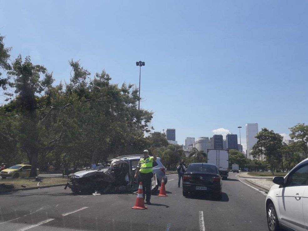 acidente caio junqueira aterro