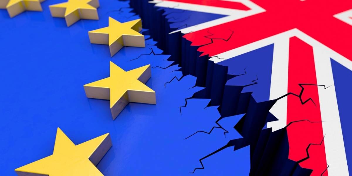 Británicos aterrados con el Brexit se organizan por Internet y compran kits de supervivencia