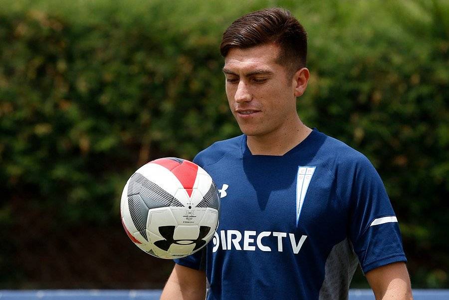 Juan Cornejo será el lateral izquierdo titular de la UC en 2019 / Foto: Photosport