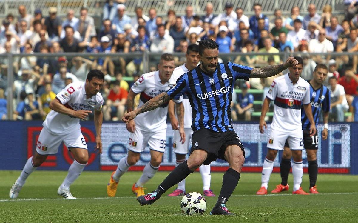 Mauricio Pinilla en su paso por Atalanta de Italia / Getty Images
