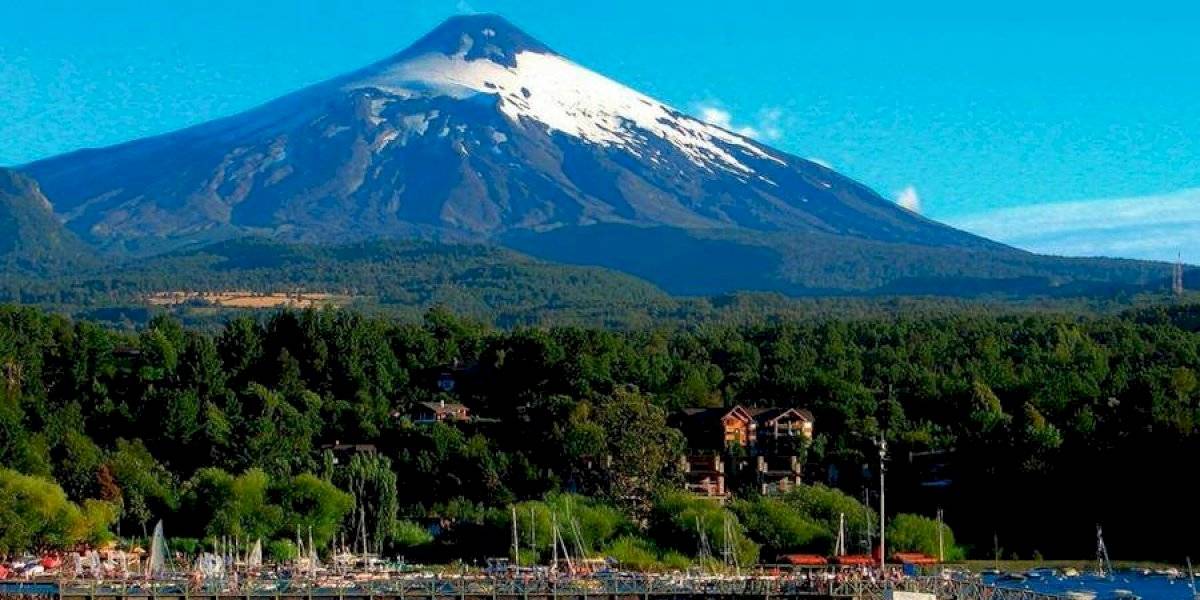 Volcán Villarrica: Decretan alerta naranja por aumento de actividad