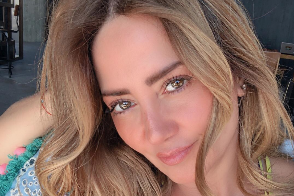 Cytherea (actress) recommend Molly Pearson advise