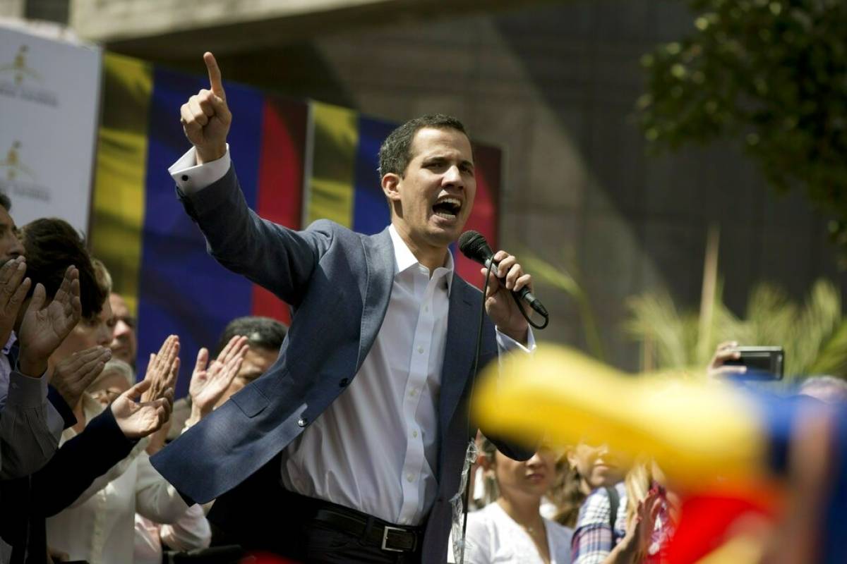 Guaidó denuncia que policía represora de la dictadura está en su casa buscando a su esposa - Publimetro Chile Guaidó denuncia que policía represora de la dictadura está en su casa buscando a su esposa - Publimetro Chile