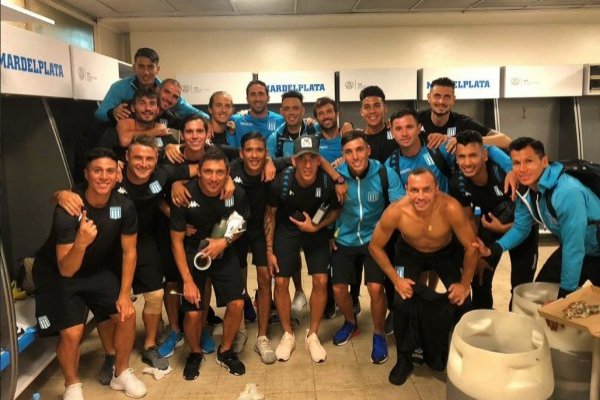 Los memes por la llegada de Nicolás Castillo al América