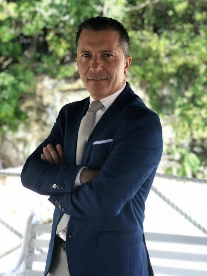 Ernesto Andrades
