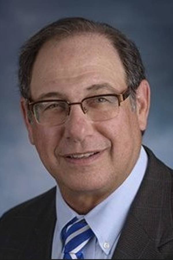 Daniel P. Franklin, profesor asociado de ciencias políticas en la Universidad Estatal de Georgia