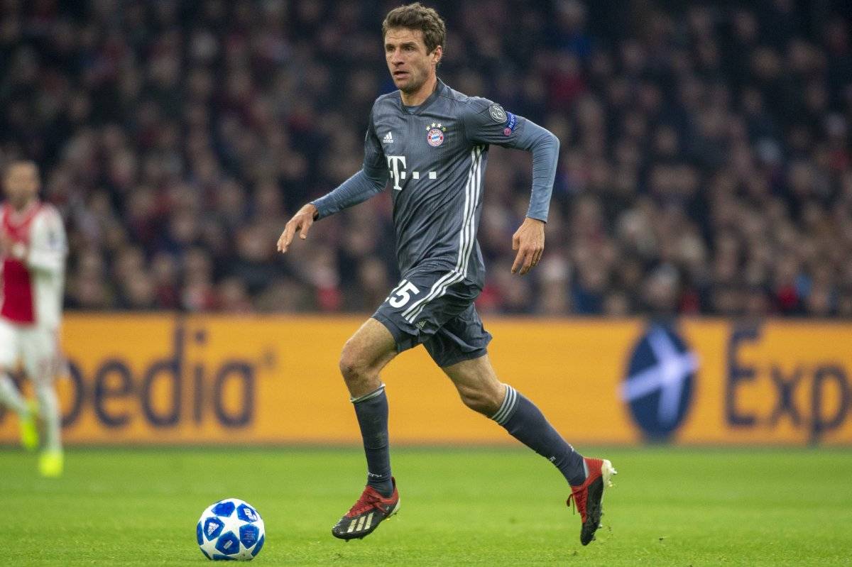 Muller fue expulsado en su último partido de Champions /Imagen: Getty Images