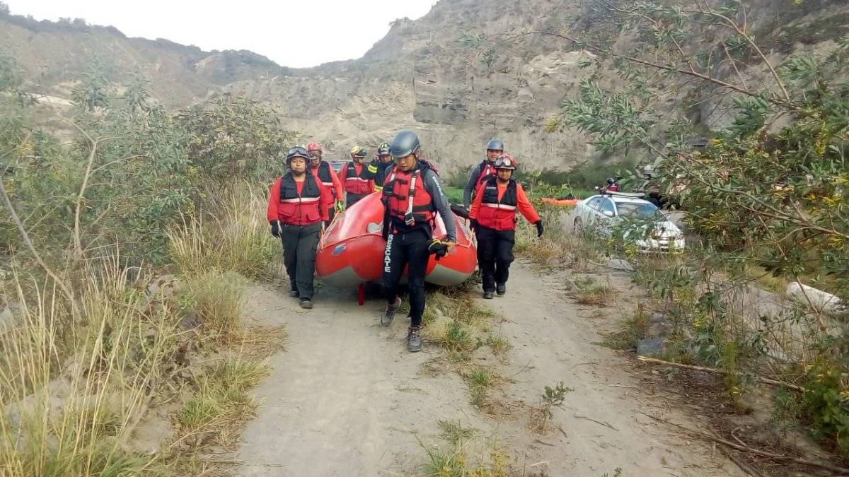 Hallan el cadáver de un hombre en el río Guayllabamba