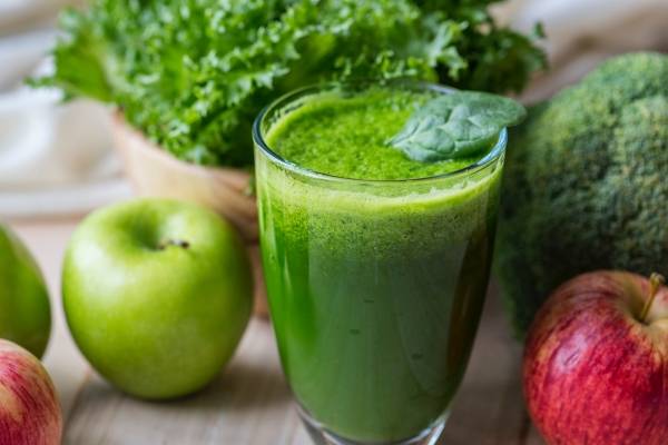 Batidos verdes para limpiar el colon