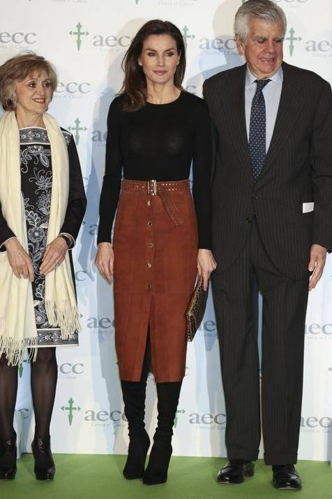 EN FOTOS: Letizia y su real brassier lo dejan todo al descubierto