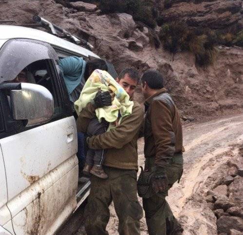 Carabineros rescató una familia