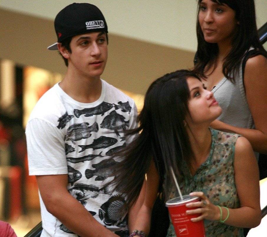 Los romances que ha tenido Selena Gómez