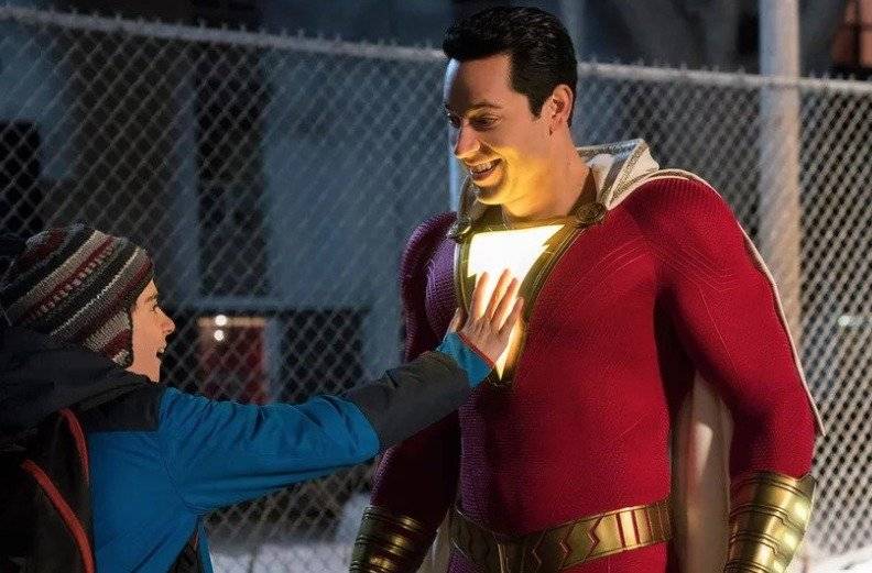 Shazam DC Comics