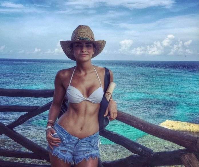 Aislinn Derbez antes