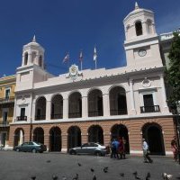 Municipio de San Juan adjudicó compras con cotizaciones falsas, según la Contraloría