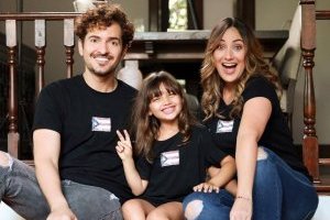 Tommy Torres y Karla Monroig