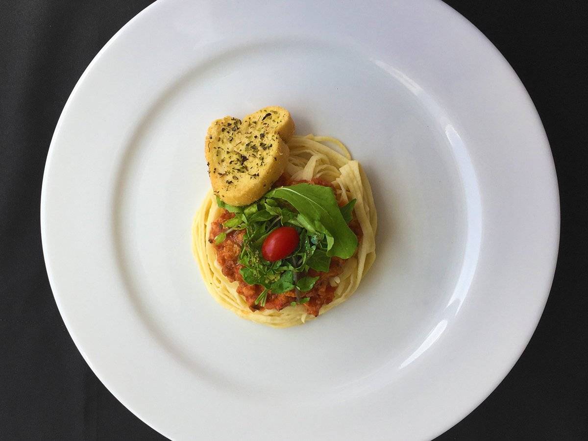 Fetuccini con salsa pomodoro