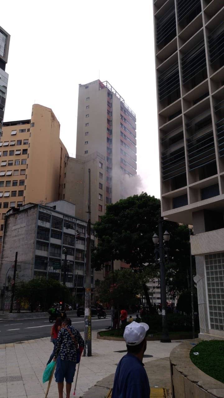 incêndio república