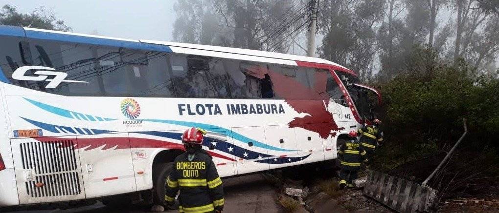 bus se accidentó en la avenida Simón Bolívar y De los Conquistadores