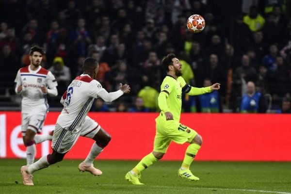 Robo a jugadores del Lyon - 20/02/2019 - Olé