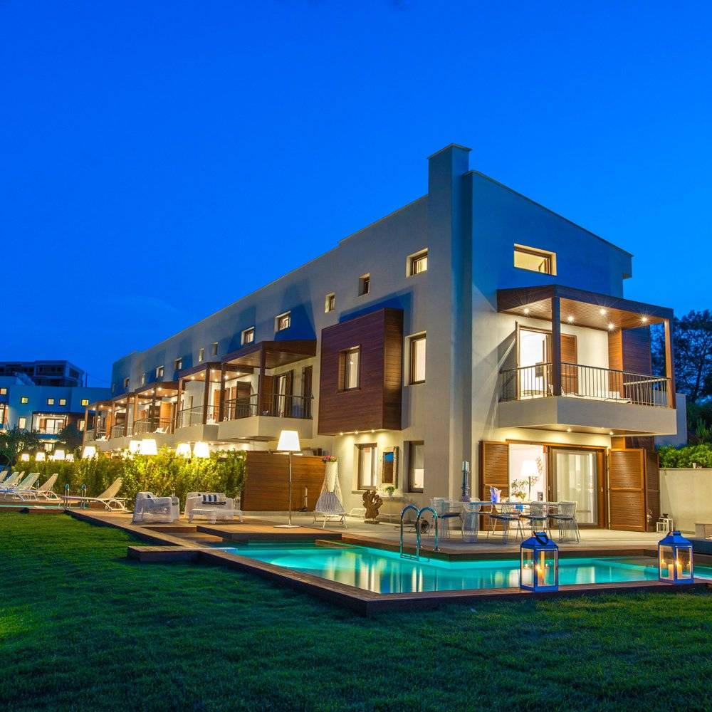 Avaton Luxury Villas Resort