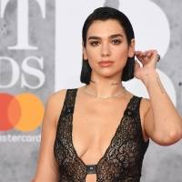 Dua Lipa reveló gusto por merengue de Elvis Crespo y esta fue la reacción de twitteros