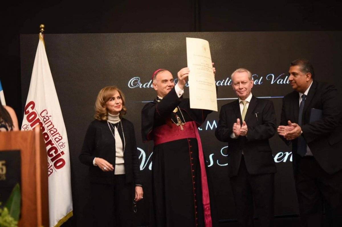 Nuncio Apostólico Nicolás Thevenin