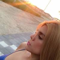 Sofía Caiche responde a las críticas por foto en que la cargan durante campaña