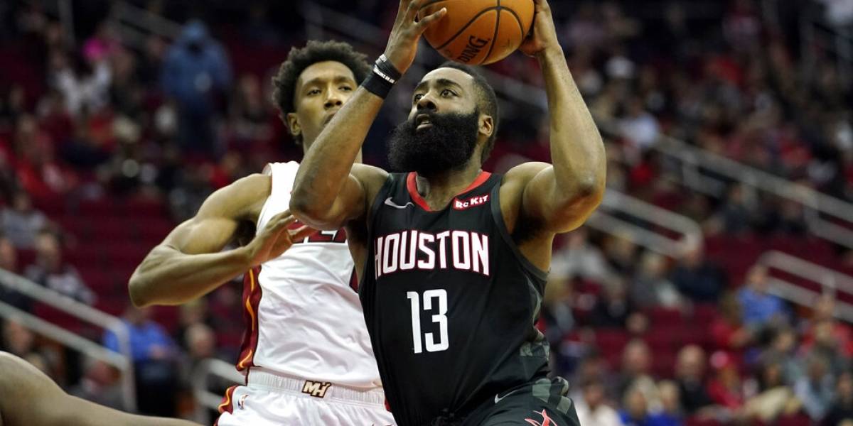 NBA: La Barba Harden vuelve a brillar con una actuación para la ...