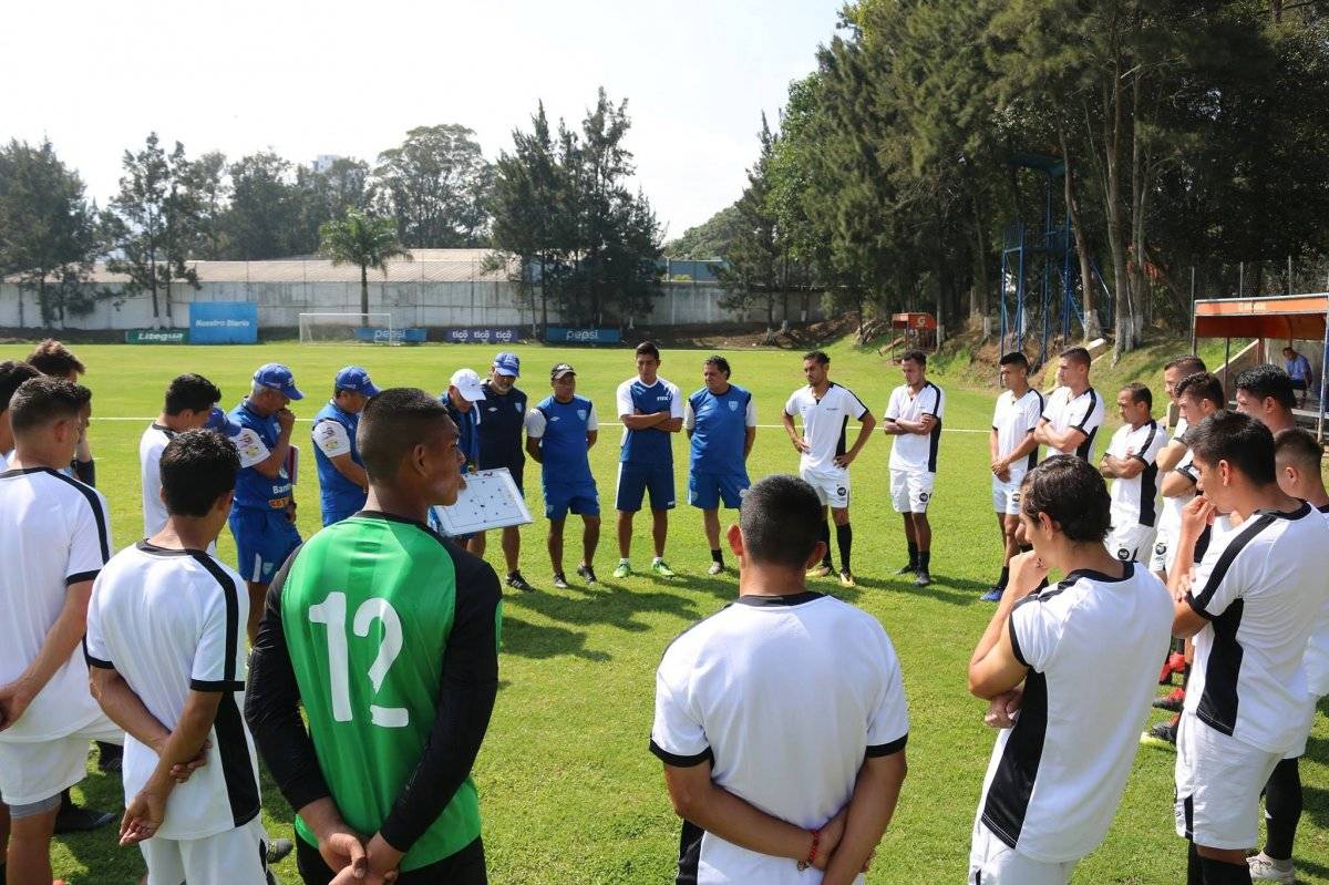 Guatemala lista para el partido ante El Salvador