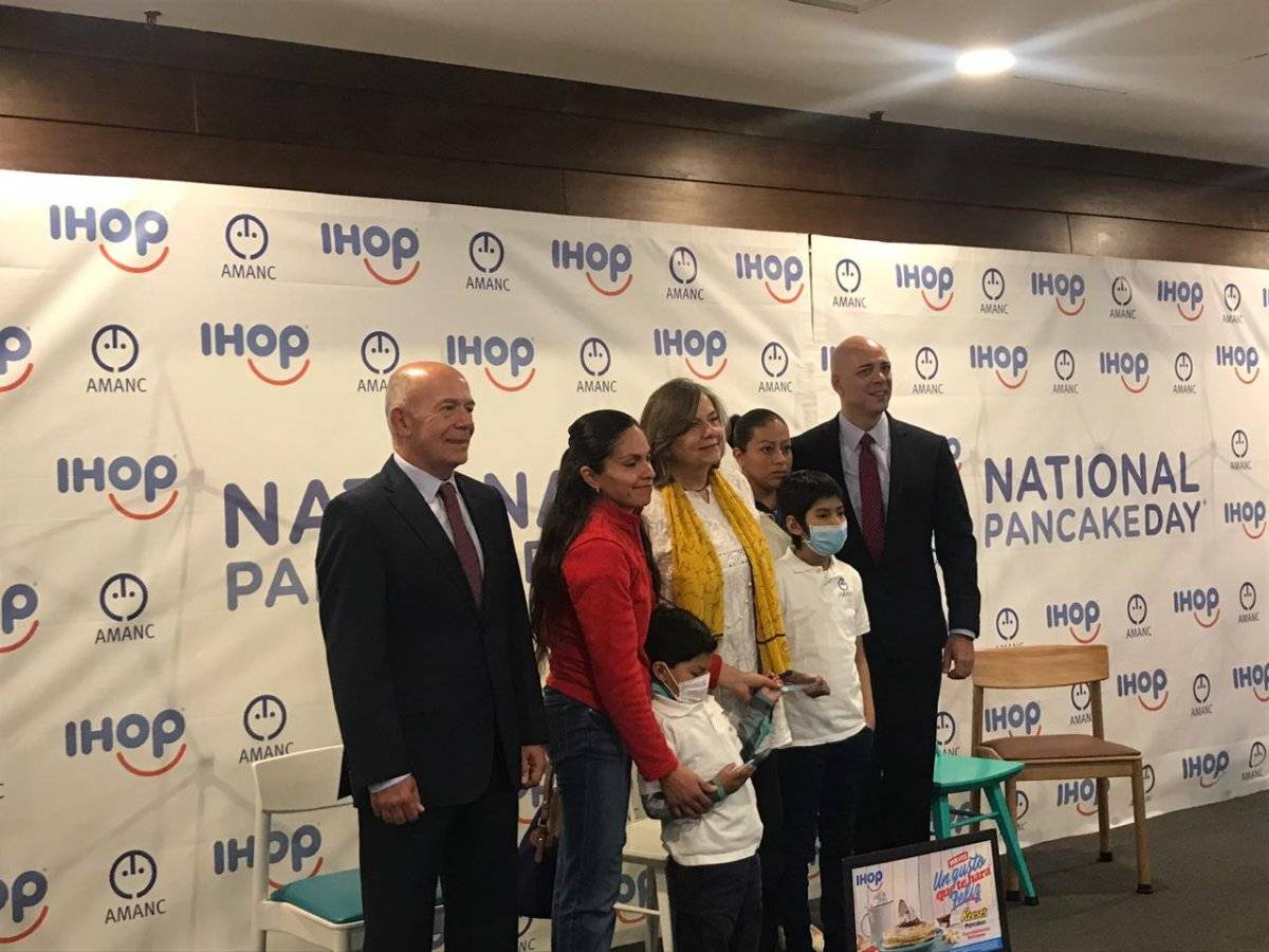 IHOP 1