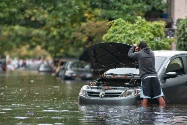 Agua en auto