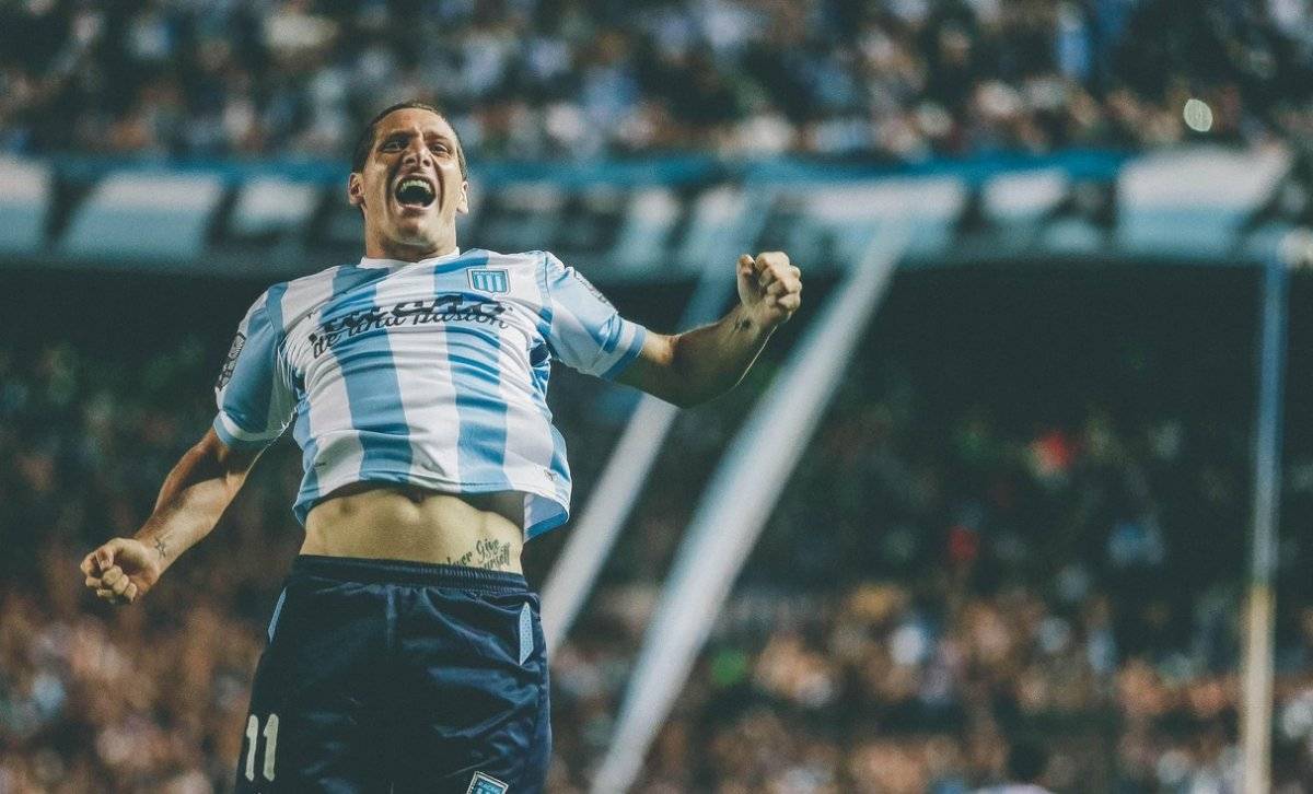 Luciano Aued jugó 148 partidos oficiales por Racing Club entre 2011 y 2017. Fue campeón en 2014 / Foto: @Locura_academia