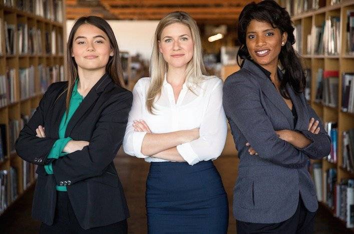 Mujeres