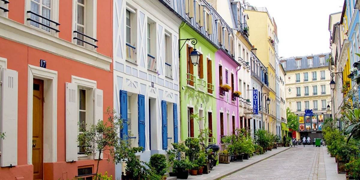Vecinos de vistosa calle en París piden cercarla por culpa de gente que se saca fotos para Instagram