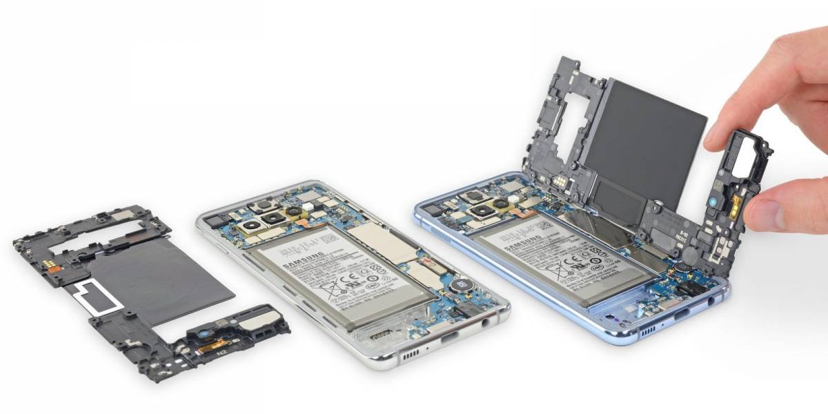 Desarmaron el Samsung Galaxy S10 y se dieron cuenta que es casi imposible repararlo