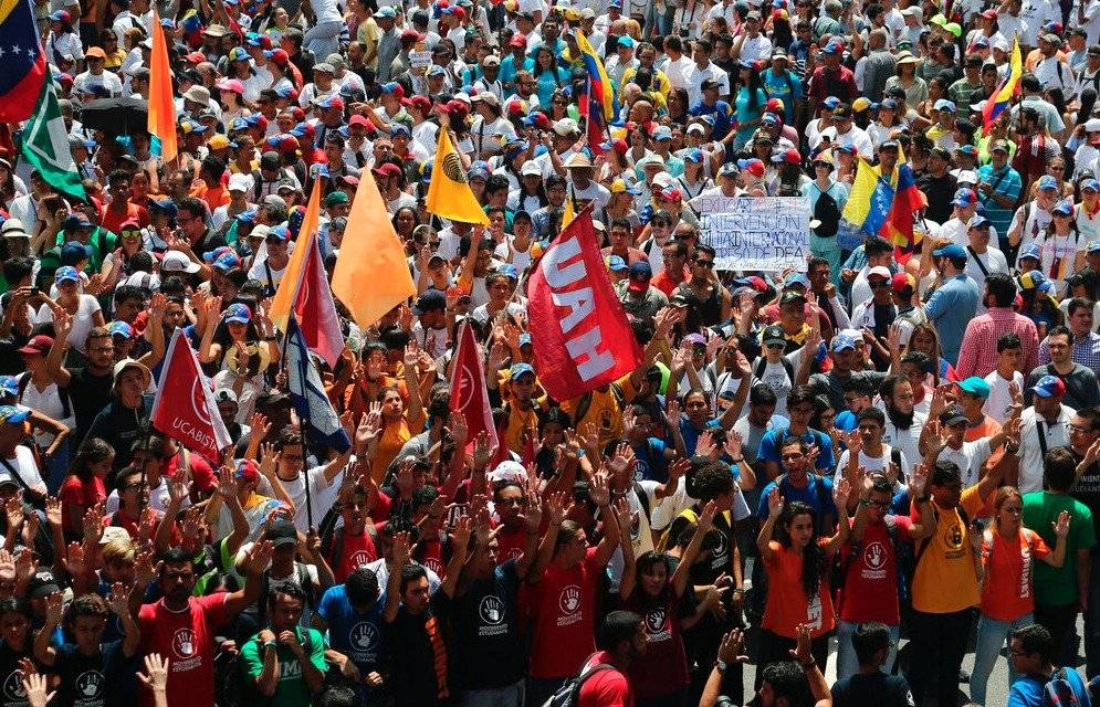 Manifestantes anti Maduro