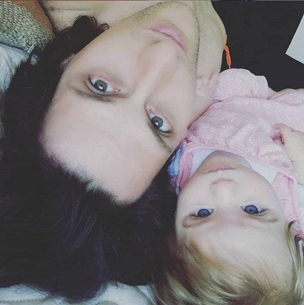 Hija de Carmen Zabala
