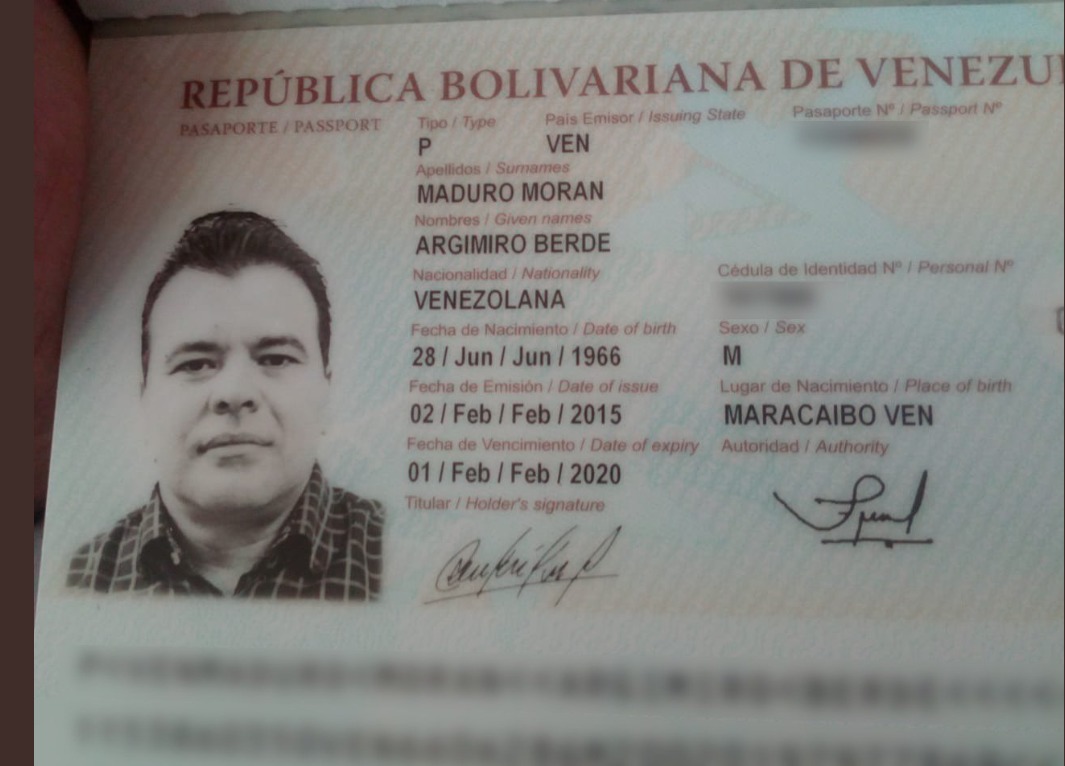 Pasaporte de primo de Nicolás Maduro Pasaporte de primo de Nicolás Maduro