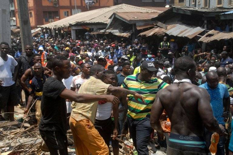 Derrumbe de edificio en Nigeria