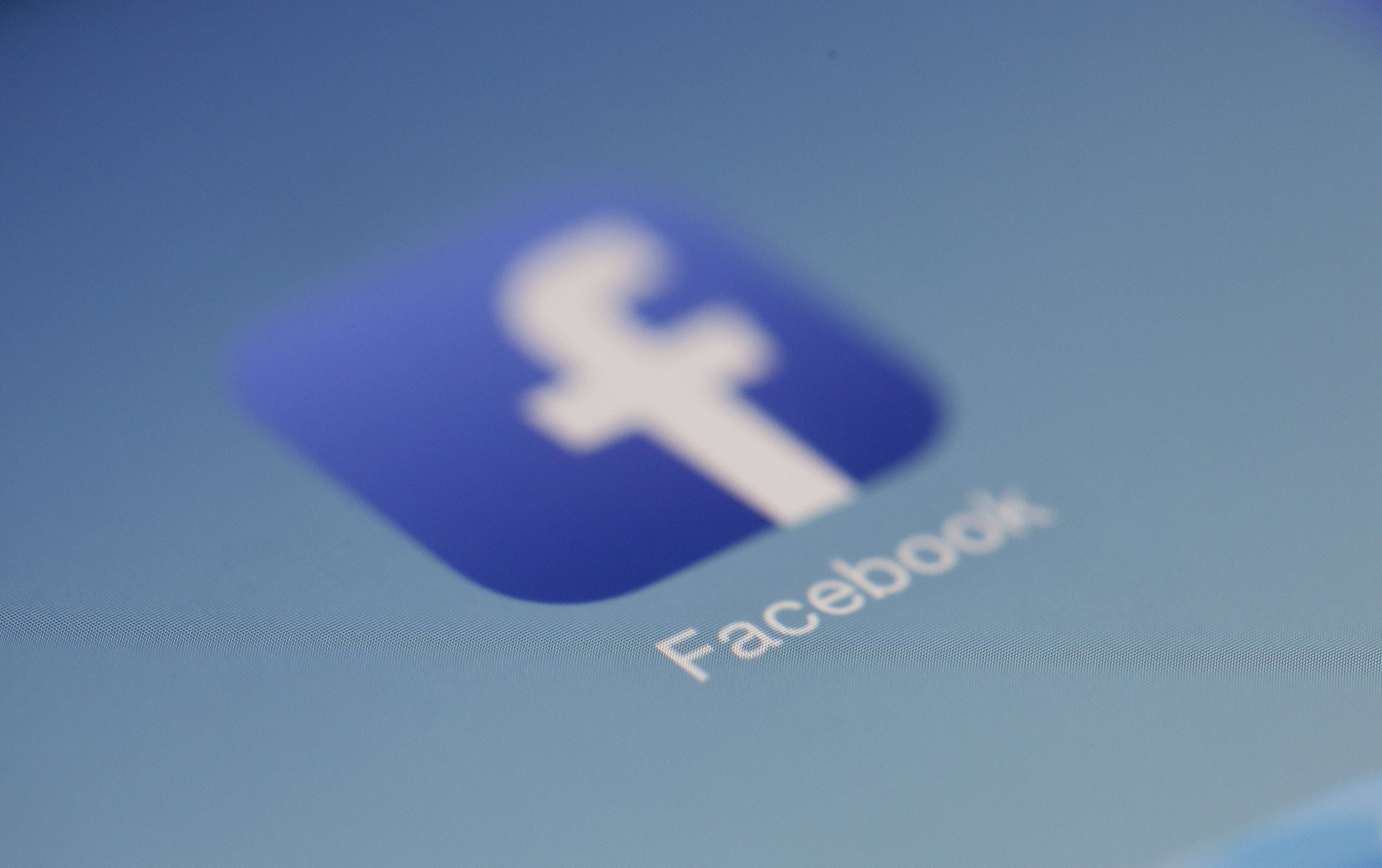 Facebook Facebook