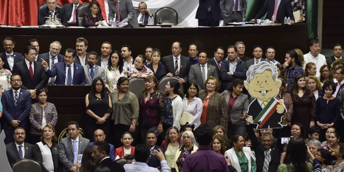 Aprueban revocación de mandato y oposición pide Aprueban revocación de mandato y oposición pide