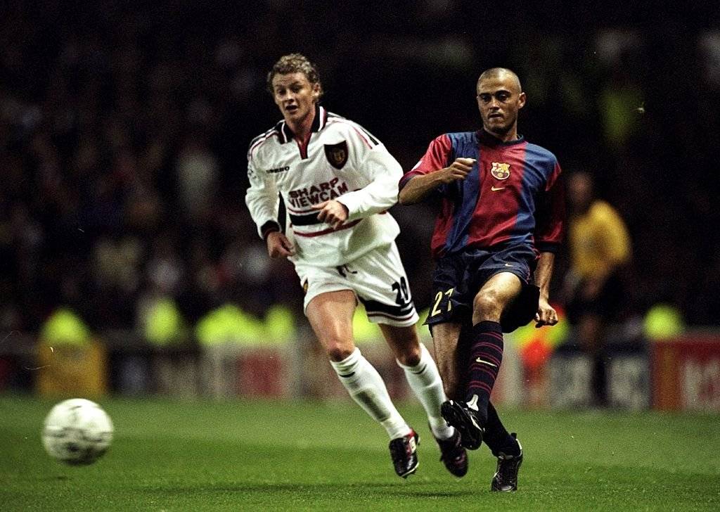 Ole Gunnar Solskjaer y Luis Enrique en la edición 1998-1998 de la Champions. Aquella vez el United terminó conquistando la orejona / Foto: Getty Images