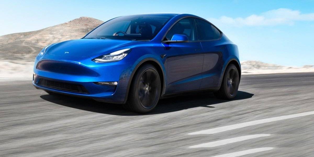 Un tesla explota en un estacionamiento en China causando controversia en el país