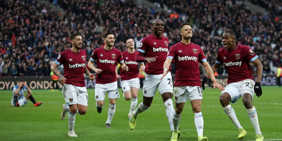 El doblete de Chicharito contra el Huddersfield El doblete de Chicharito contra el Huddersfield