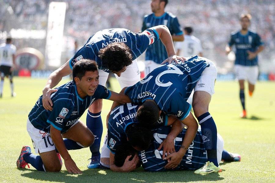 Diego Rojas fue la gran figura en el último triunfo de la UC sobre Colo Colo en el Monumental / Foto: Photosport