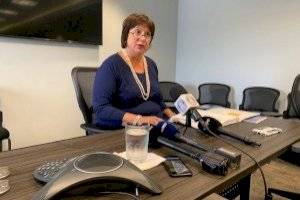 Junta condiciona leyes de retiro temprano a despidos y reducción de salarios a empleados públicos